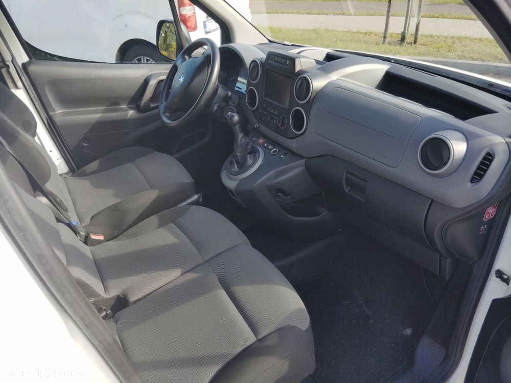 Peugeot Partner - 17