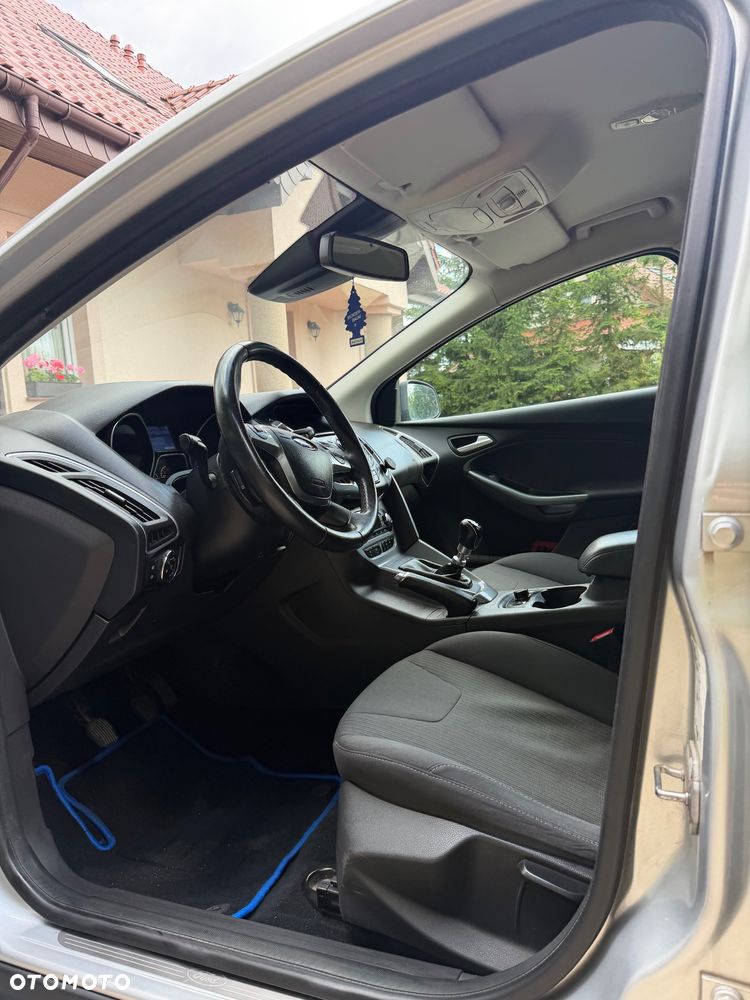 Ford Focus 1.6 EcoBoost Titanium - 5