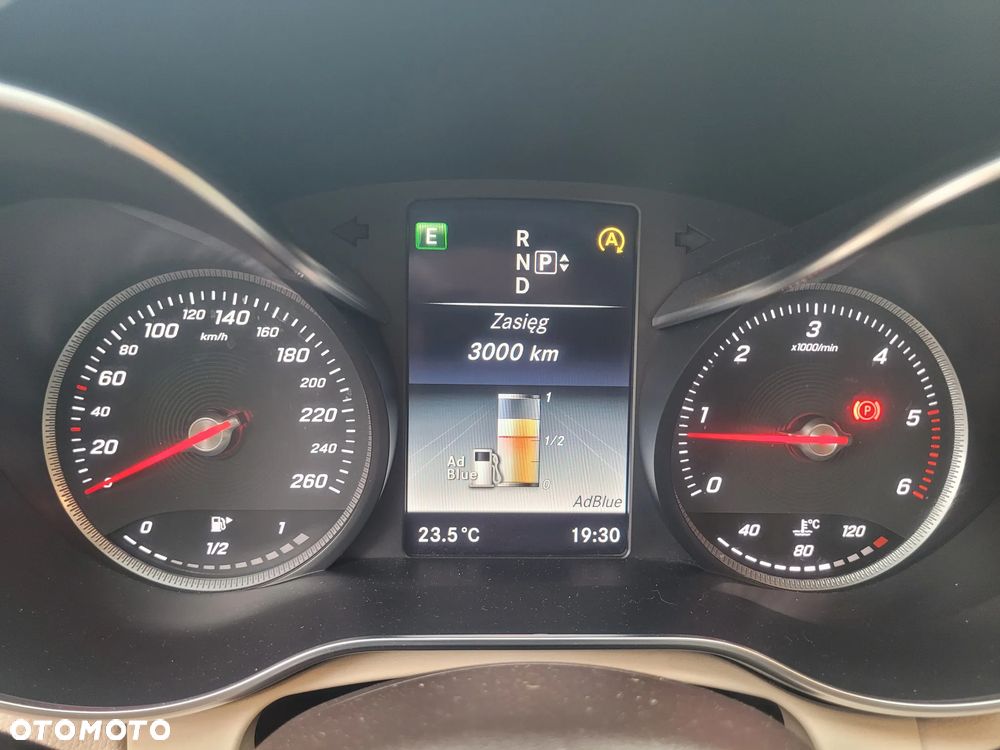 Mercedes-Benz Klasa C 220 (BlueTEC) d 7G-TRONIC - 28