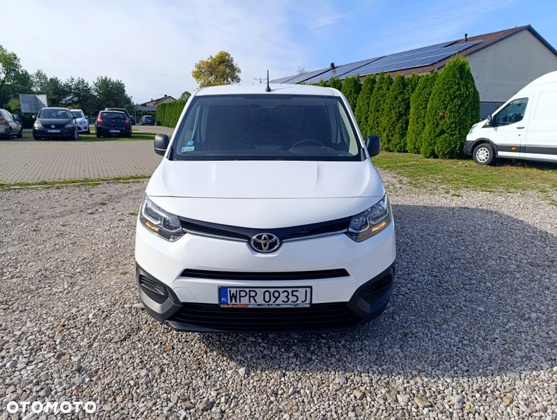 Toyota Proace City Furgon 2.3T - 3