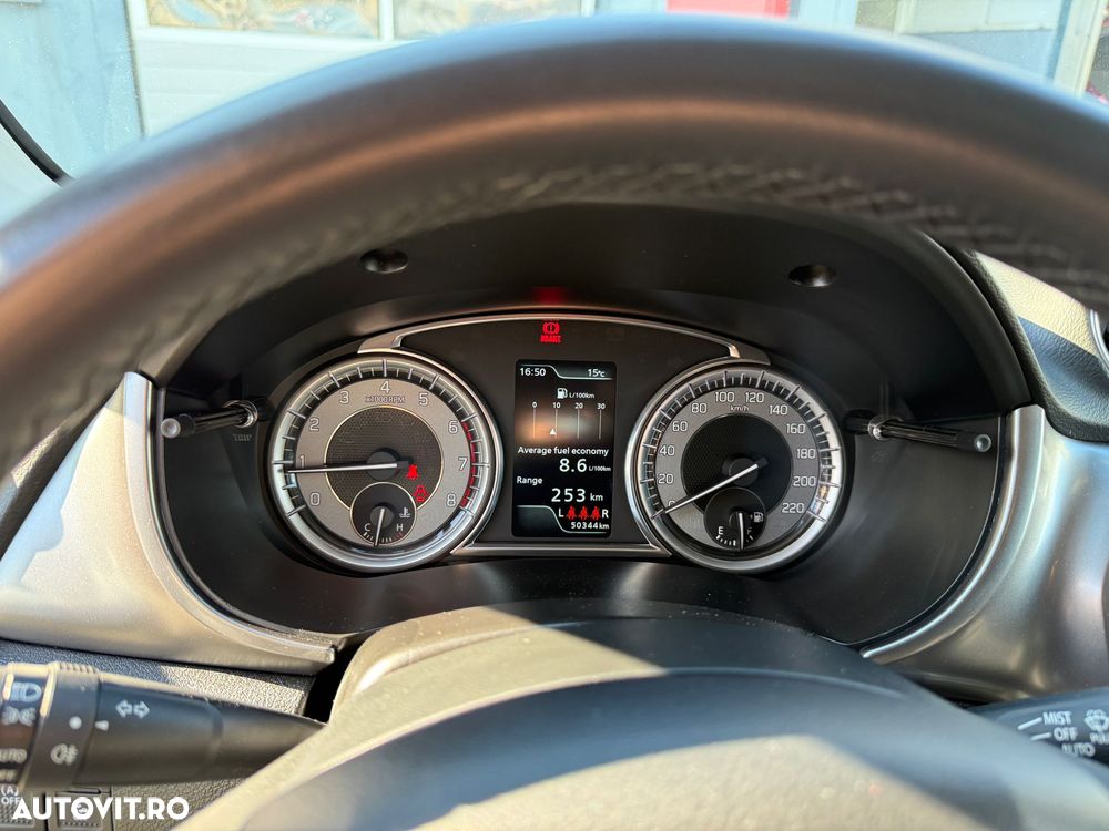 Suzuki Vitara 1.4 Boosterjet MHEV Passion - 17