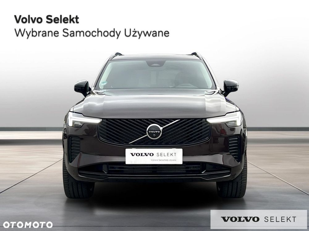 Volvo XC 90 - 9