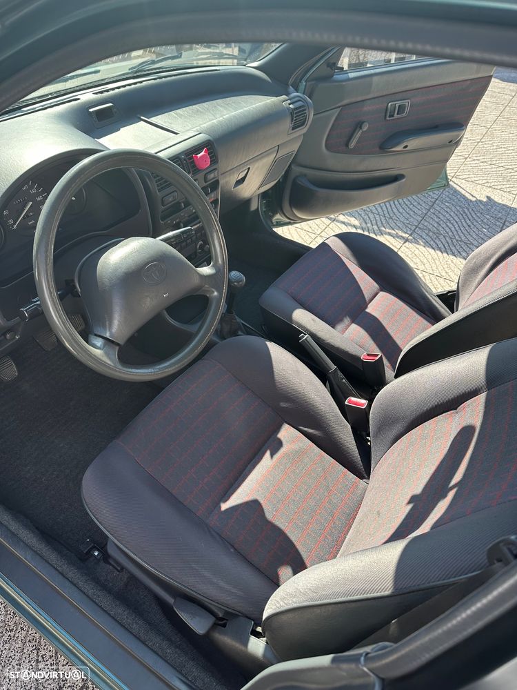 Toyota Starlet 1.0 - 9