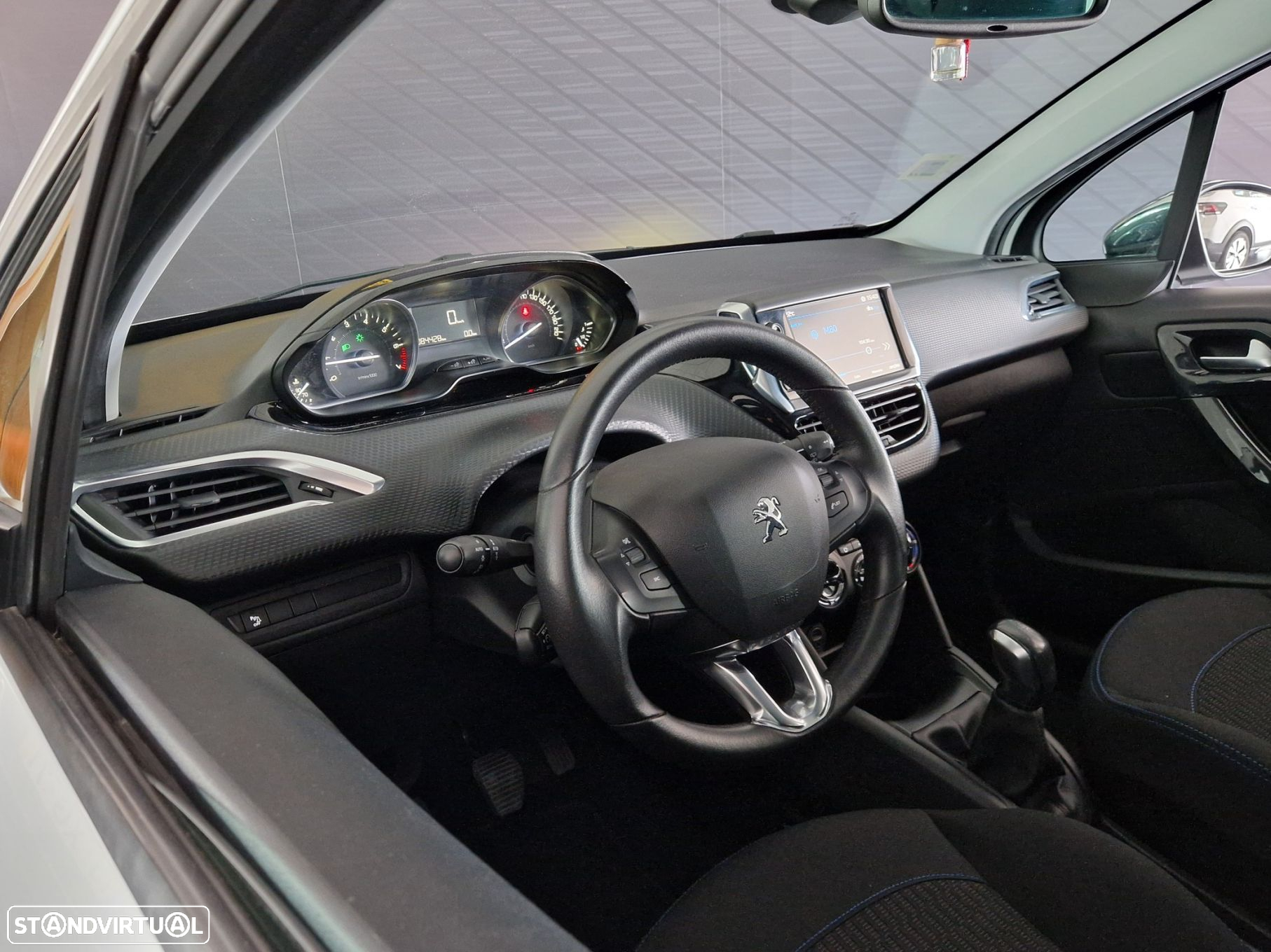 Peugeot 208 1.2 PureTech Style - 7