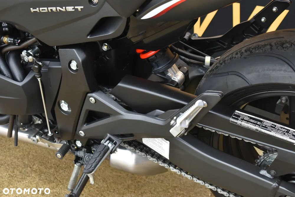 Honda Hornet - 18