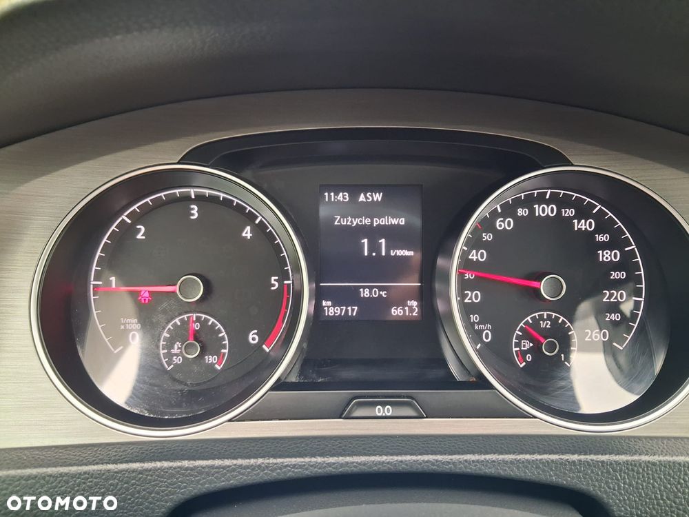 Volkswagen Golf - 7