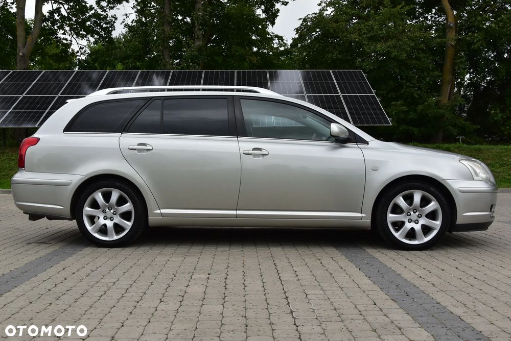 Toyota Avensis 2.0 VVT-i Automatik Executive - 4