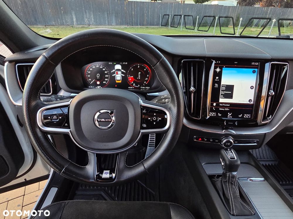 Volvo XC 60 - 32