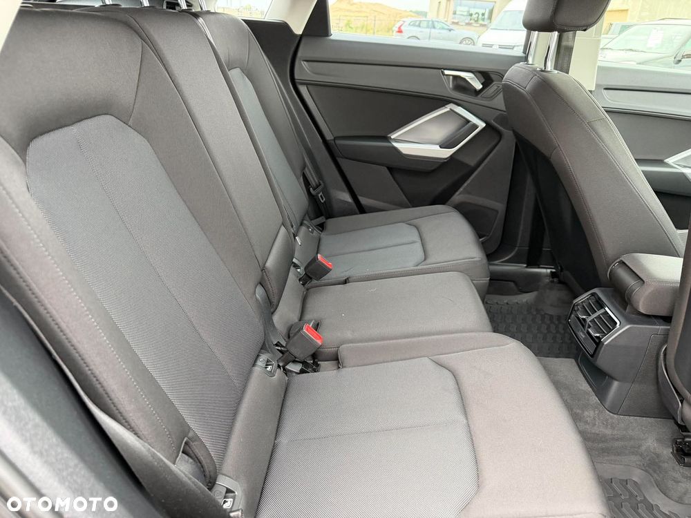 Audi Q3 35 TFSI Advanced - 12