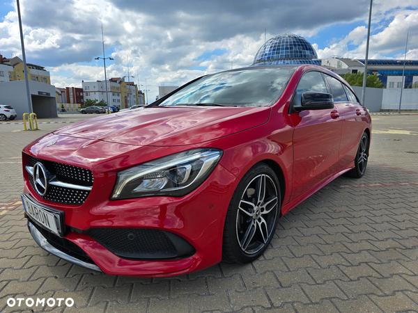 Mercedes-Benz CLA 180 7G-DCT AMG Line