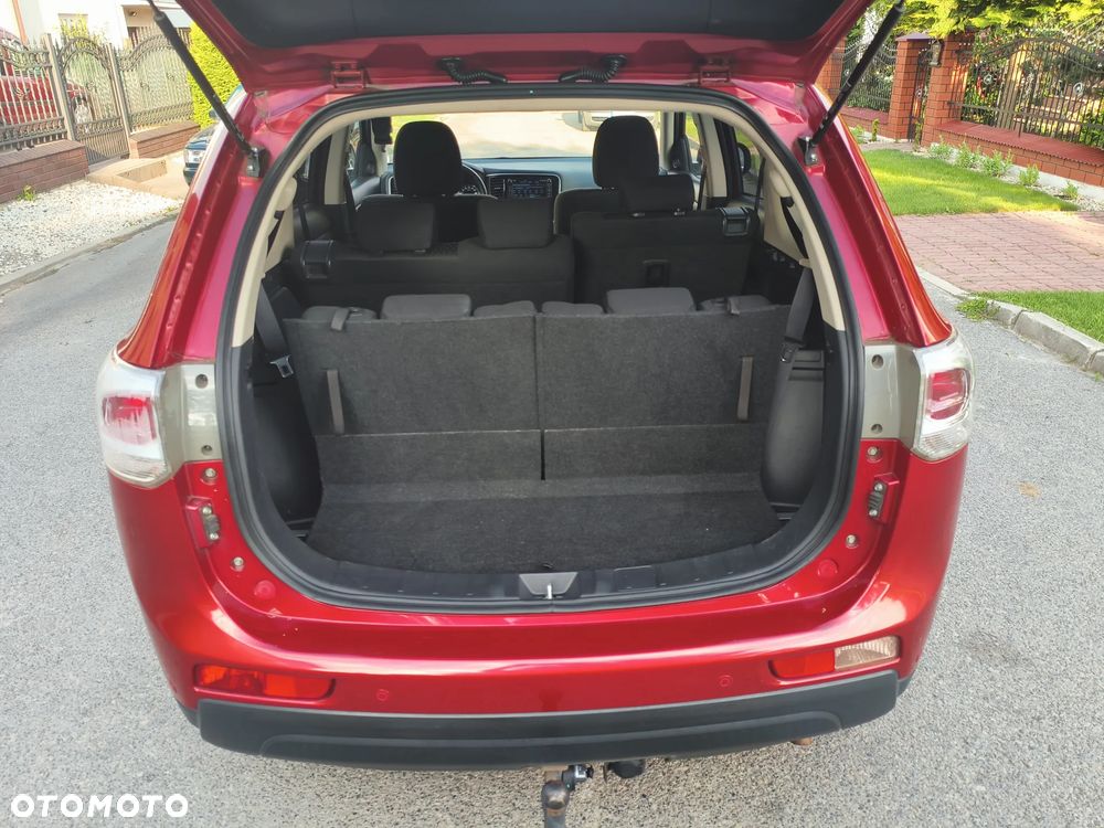 Mitsubishi Outlander 2.0 2WD CVT Diamant Edition - 22