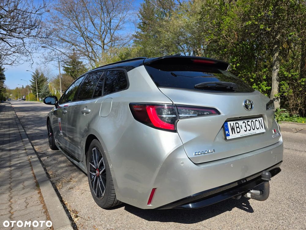 Toyota Corolla - 5