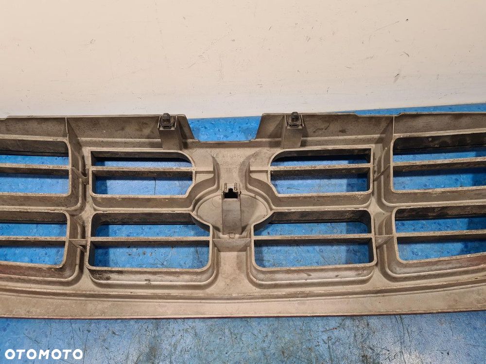 SUBARU FORESTER I ATRAPA GRILL - 7