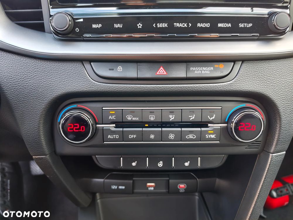 Kia XCeed 1.5 T-GDI M - 16