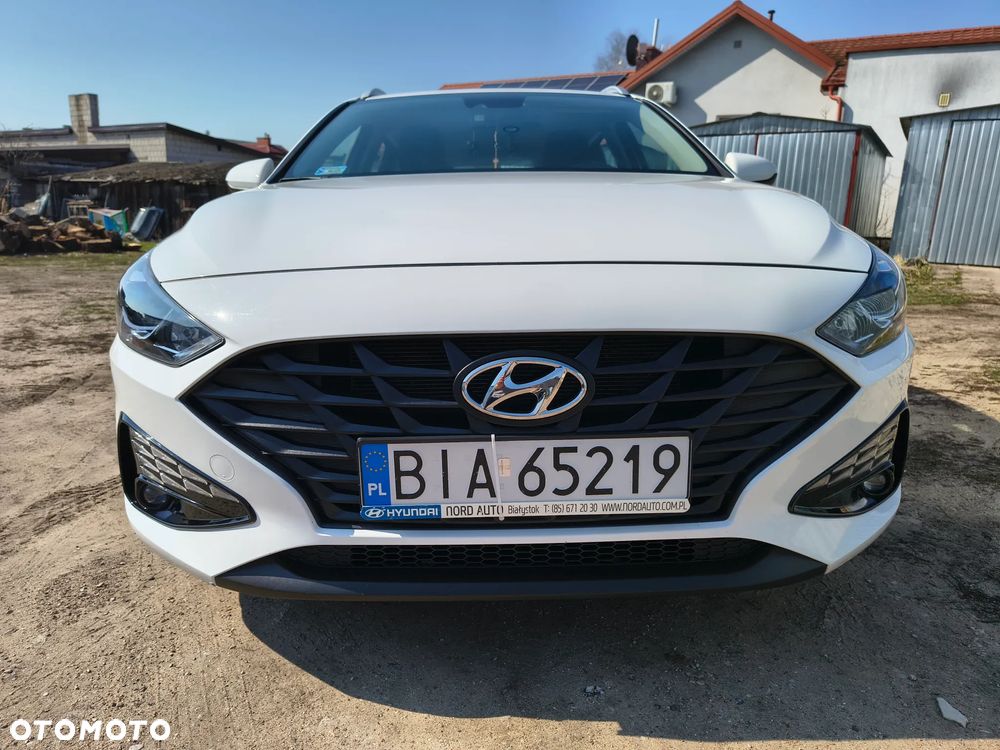 Hyundai i30 1.5 DPI Classic + - 14