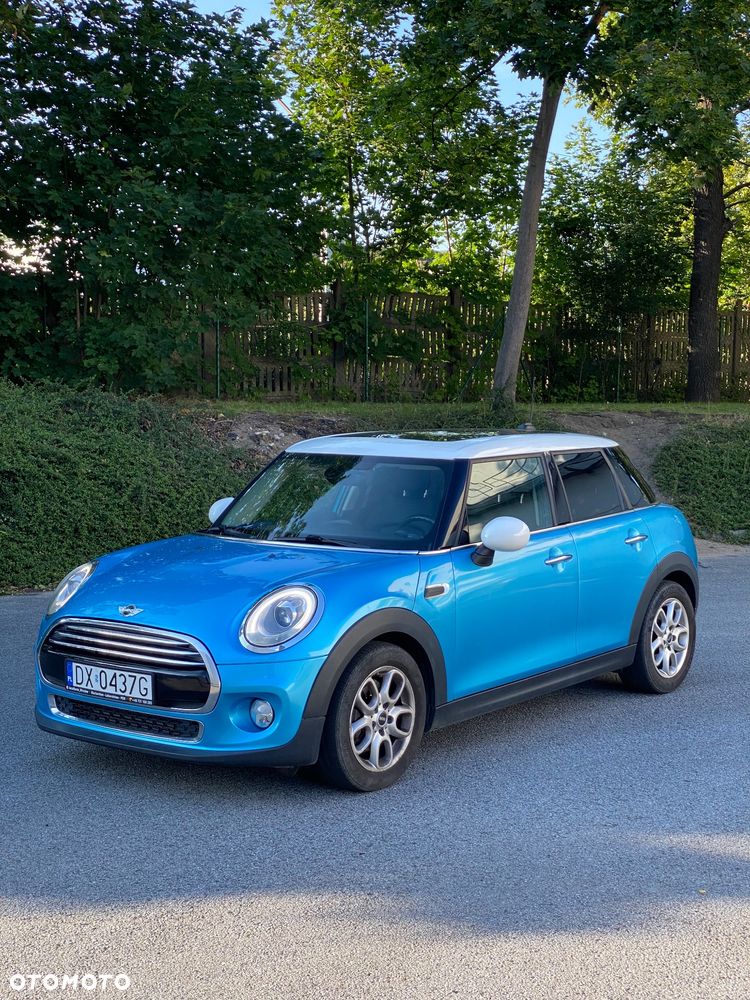 MINI Cooper Standard - 1