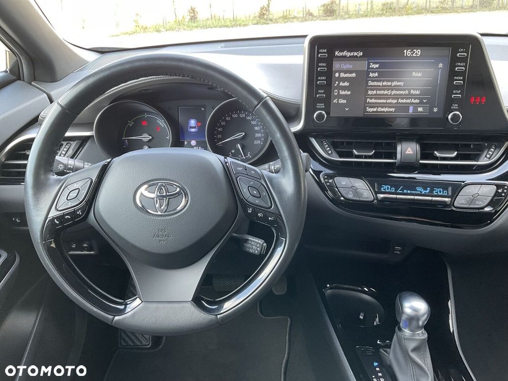Toyota C-HR - 12