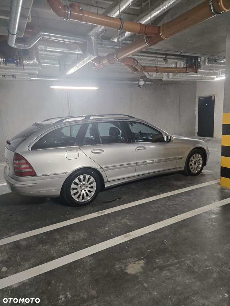 Mercedes-Benz Klasa C 220 T CDI Avantgarde - 5
