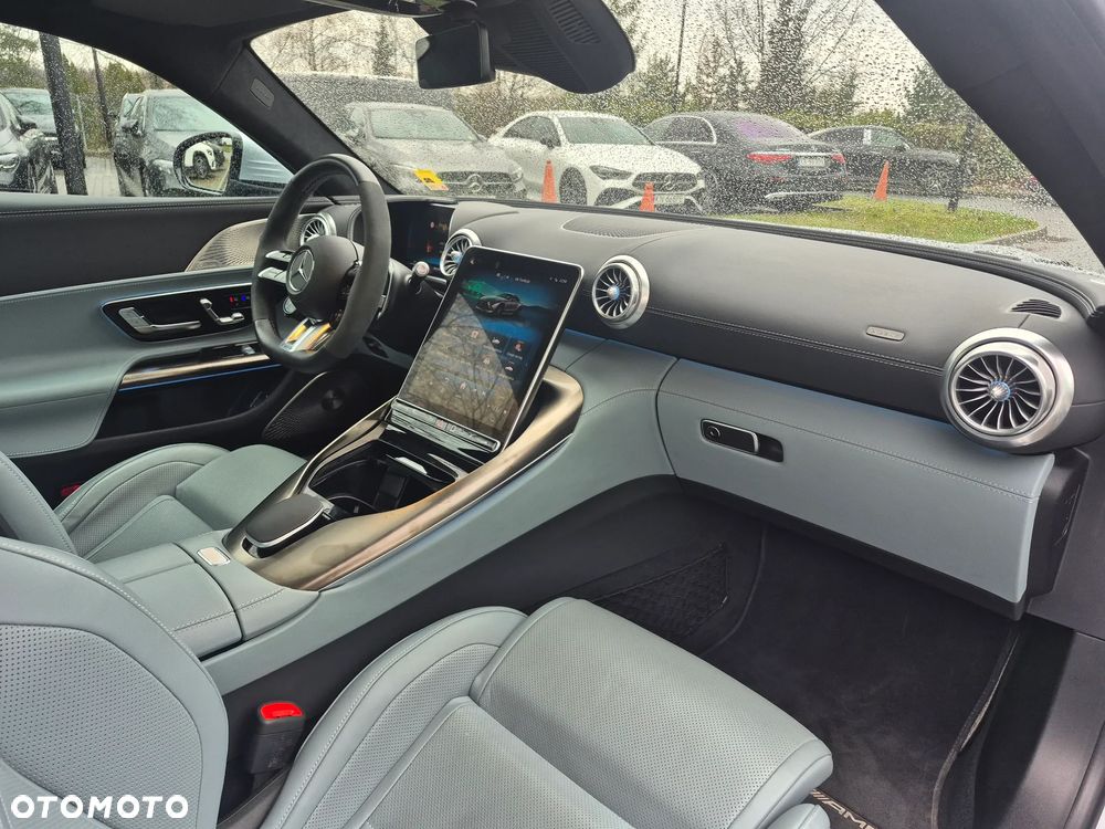 Mercedes-Benz AMG GT - 32
