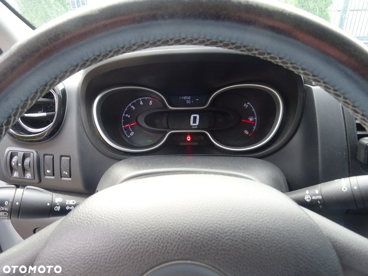 Opel Vivaro - 10