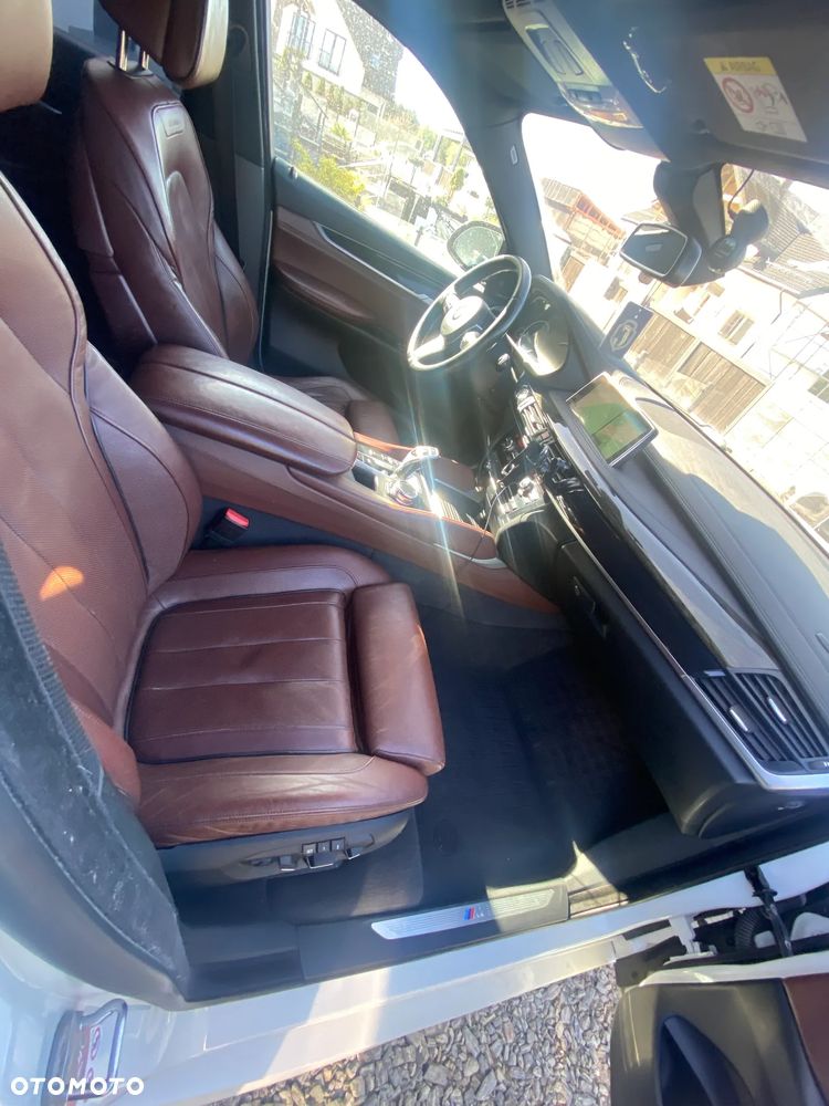 BMW X6 xDrive40d - 14