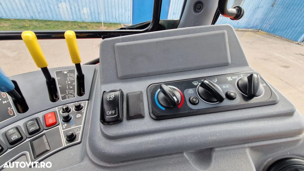 Kubota M7173 STANDARD 4x4 - 23