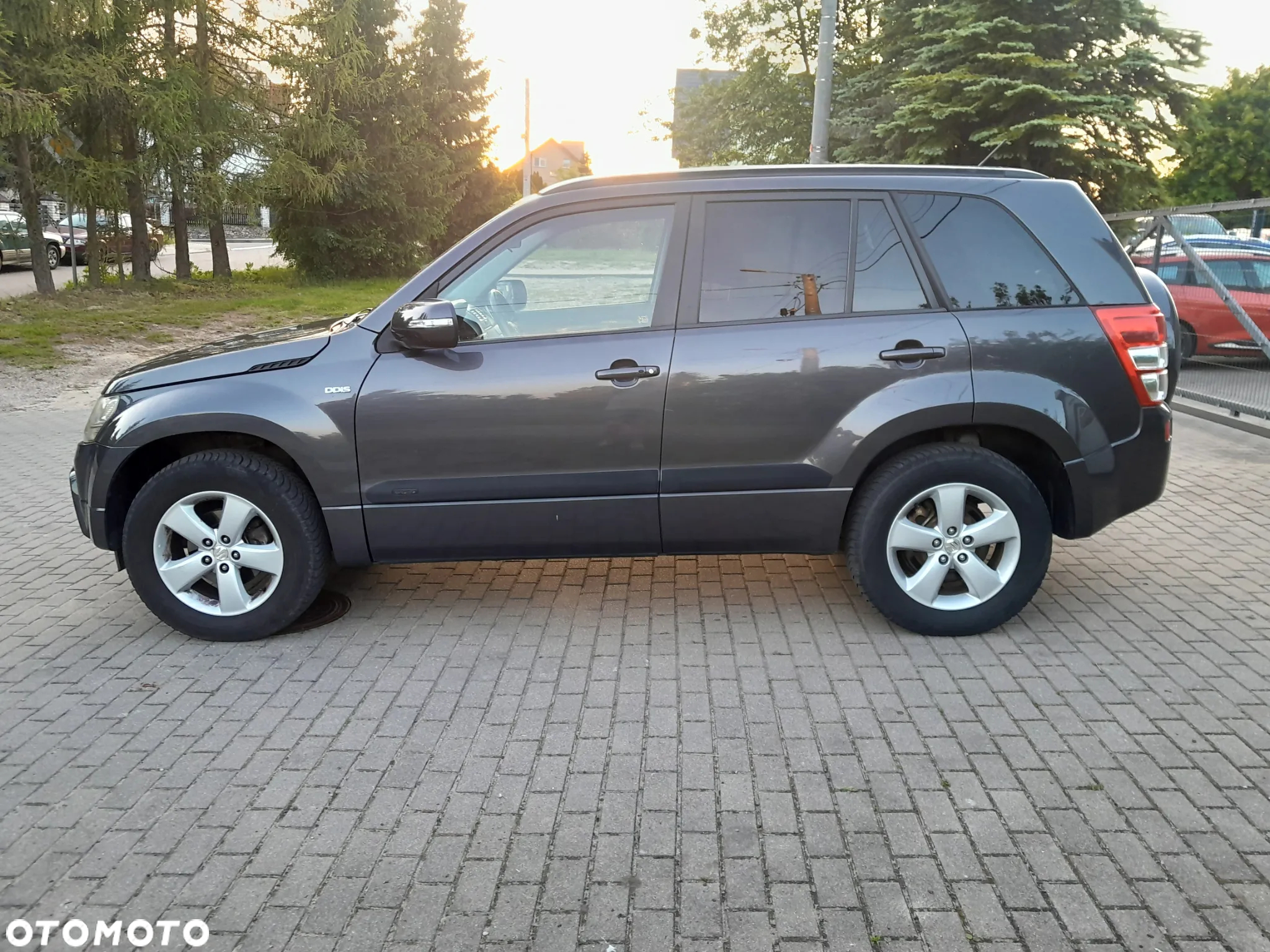 Suzuki Grand Vitara 1.9 DDiS Comfort - 2