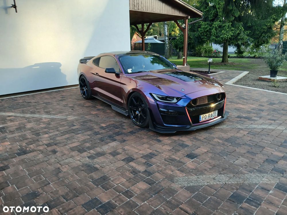 Ford Mustang 5.0 V8 GT - 5