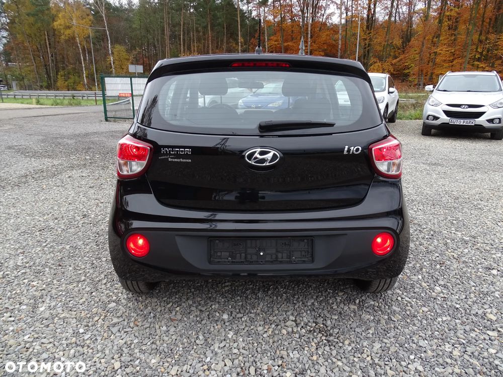 Hyundai i10 1.0 blue Classic - 10