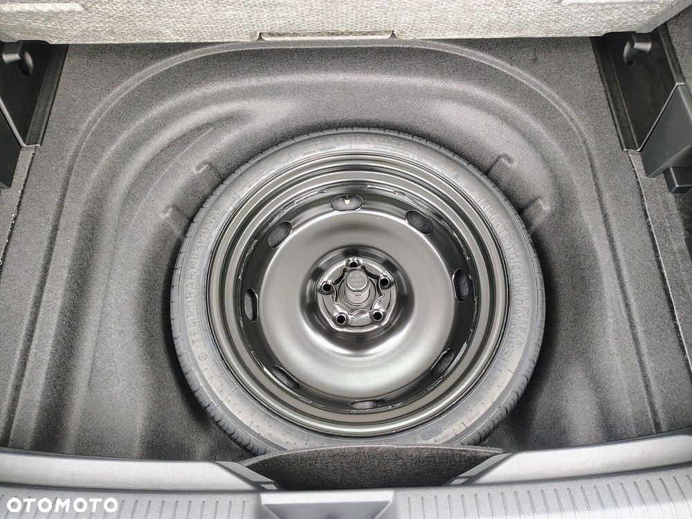 Volkswagen Golf Variant - 9