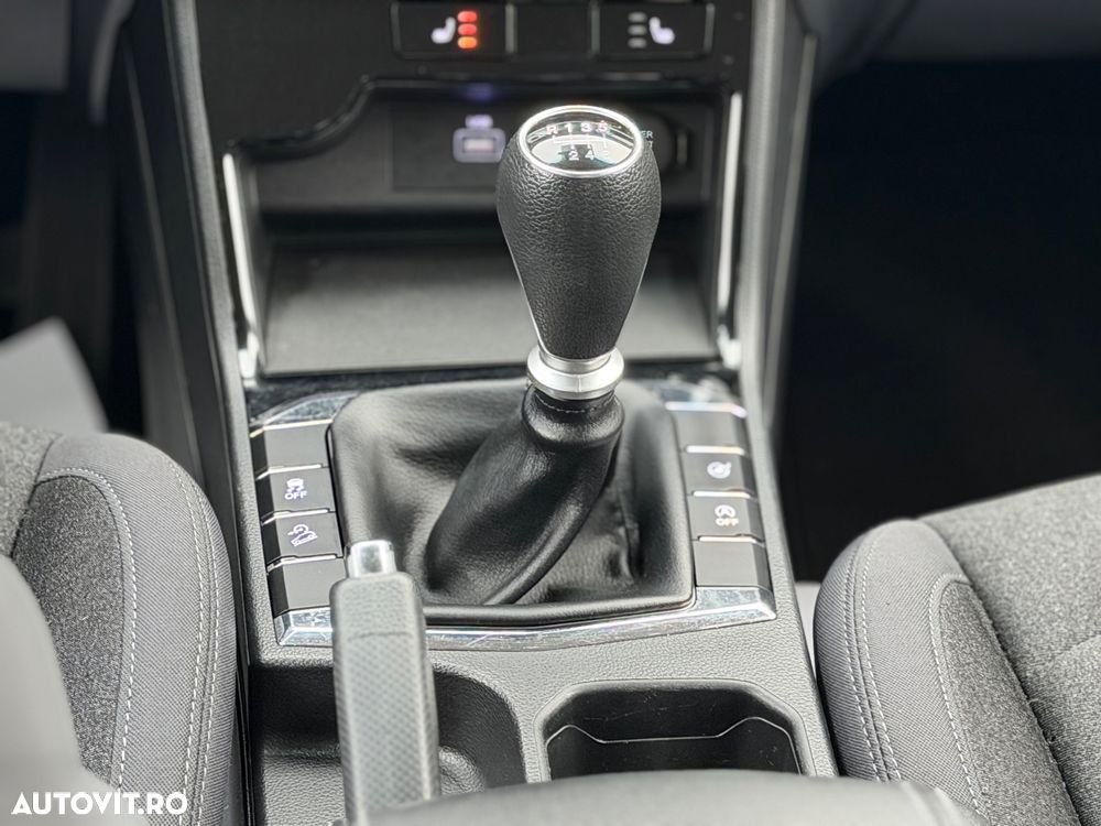 SsangYong Korando 1.6 e-XDi 2WD Sapphire - 25