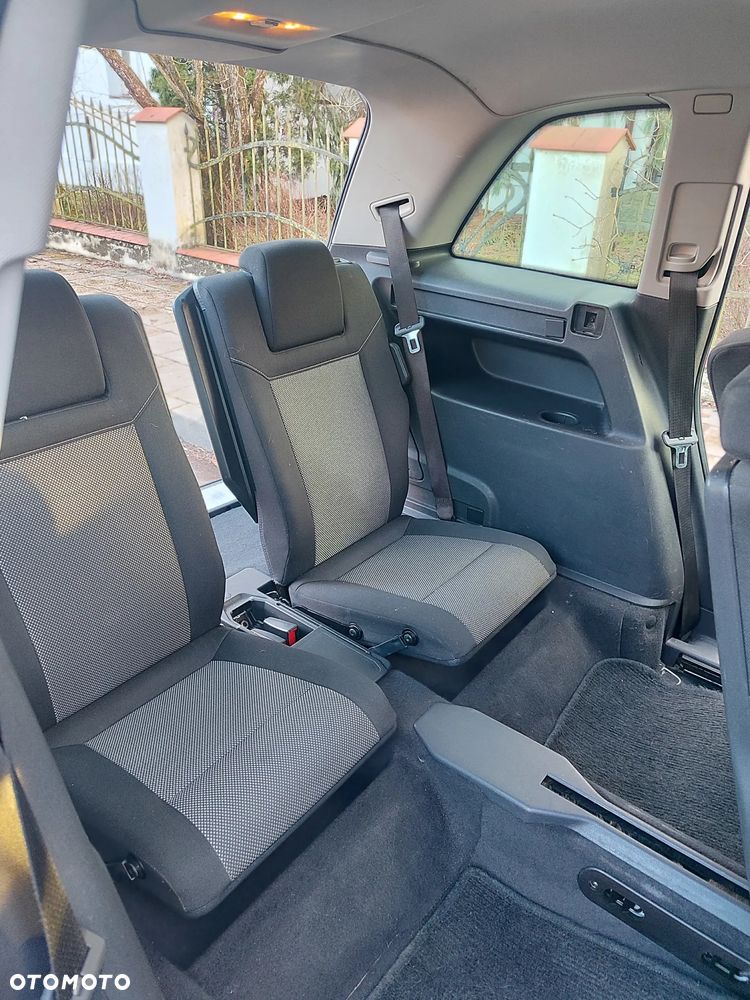 Opel Zafira 1.8 - 7