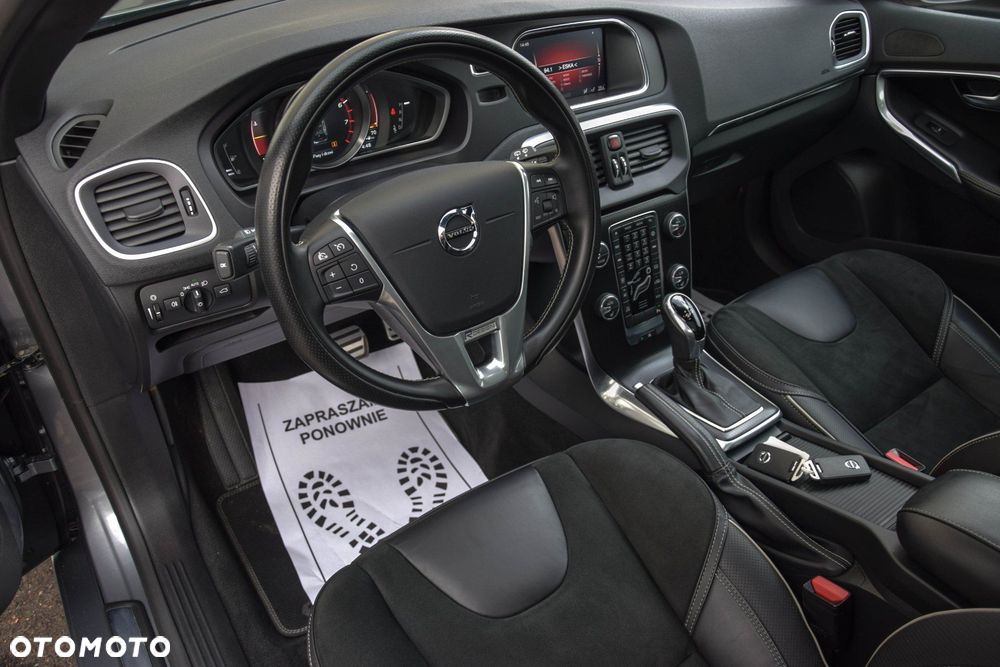 Volvo V40 - 19