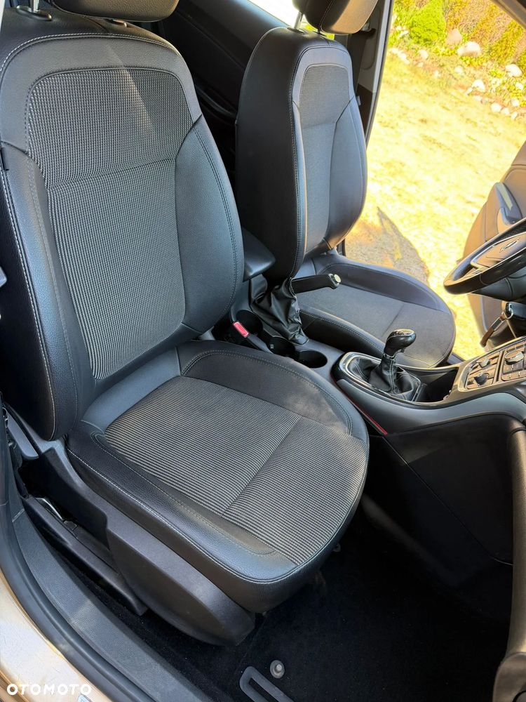 Opel Astra - 21