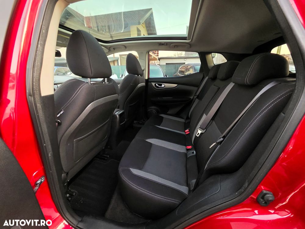 Nissan Qashqai 1.5 DCI N-Connecta - 18
