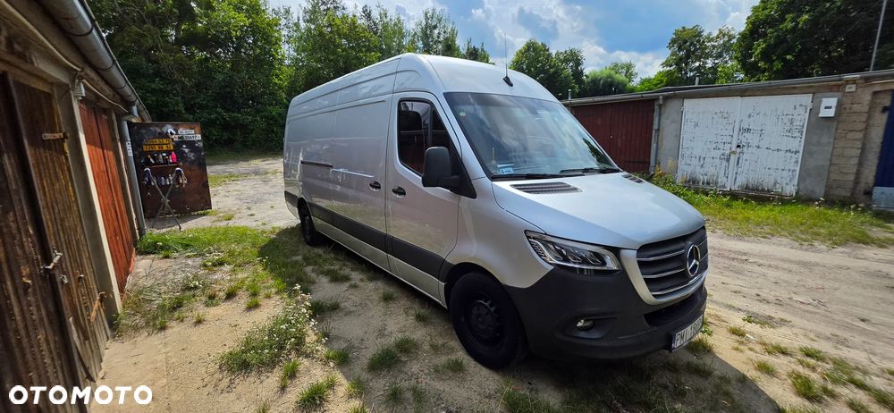 Mercedes-Benz Sprinter - 6