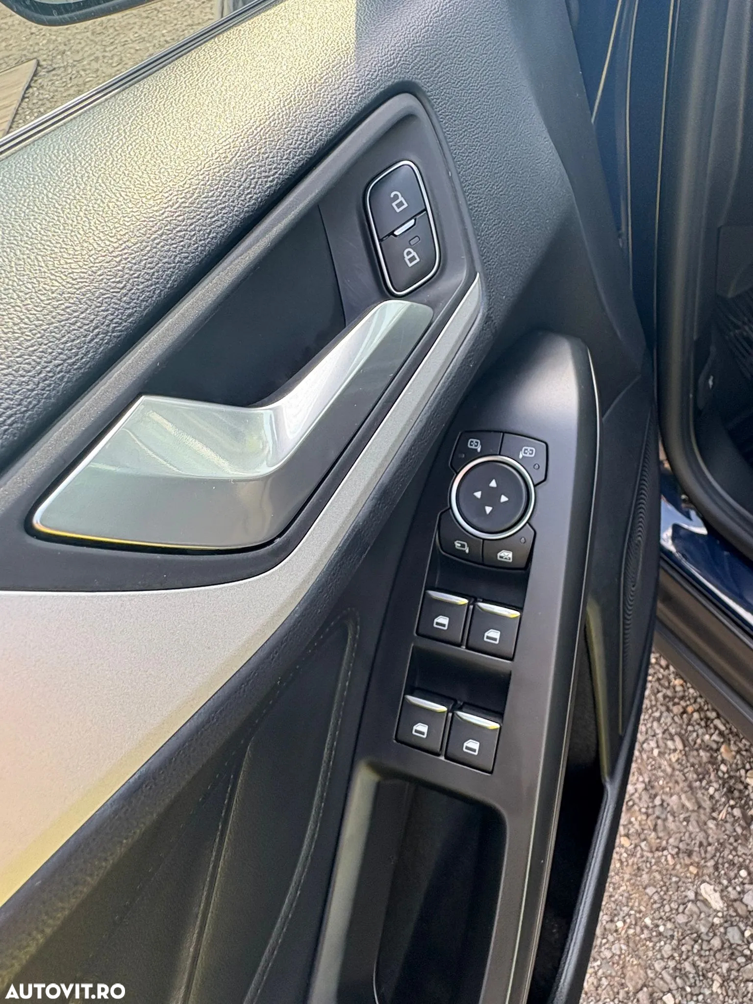 Ford Focus 1.0 EcoBoost Titanium - 7