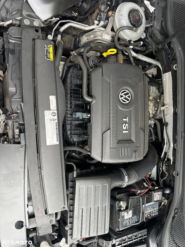 Volkswagen Passat 1.8 TSI BMT Comfortline - 9