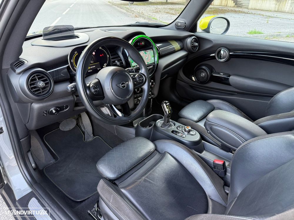 MINI 3 Portas Cooper SE Premium Essential - 11