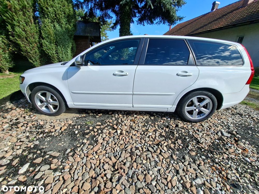 Volvo V50 - 20