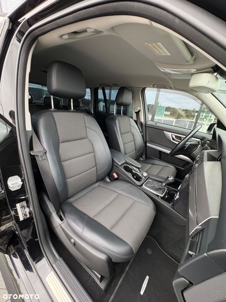 Mercedes-Benz GLK 300 4Matic 7G-TRONIC SPORT EDITION - 9