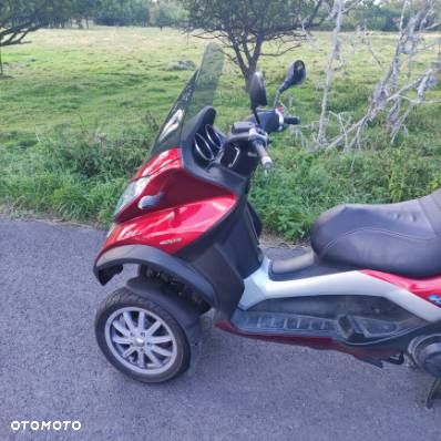 Piaggio MP-3 - 6