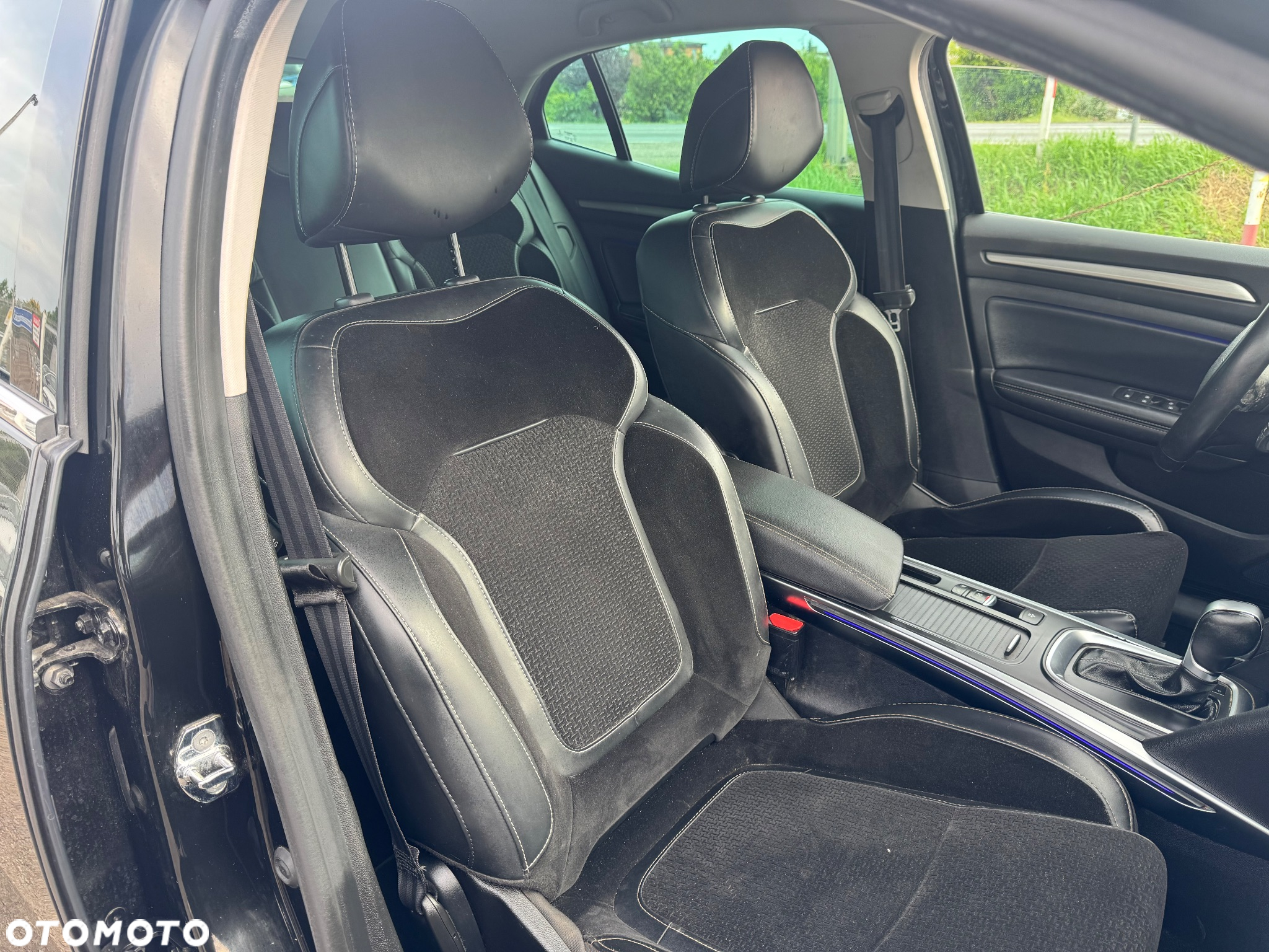 Renault Megane Grandtour ENERGY dCi 110 EDC GT LINE - 11