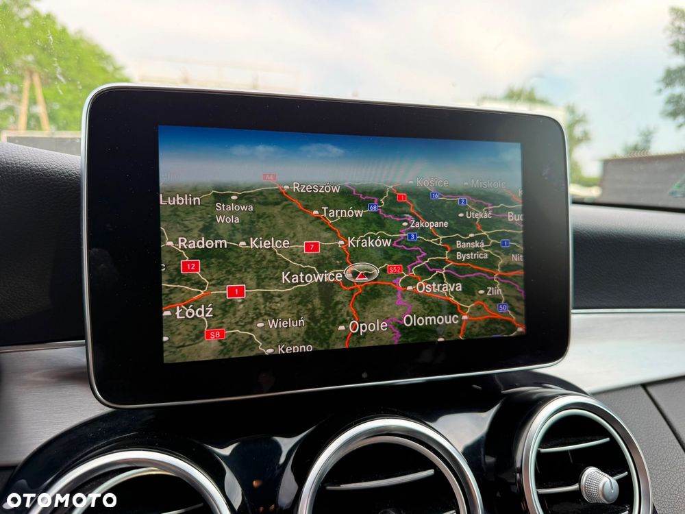 Mercedes-Benz Klasa C 200 d 7G-TRONIC AMG Line - 21
