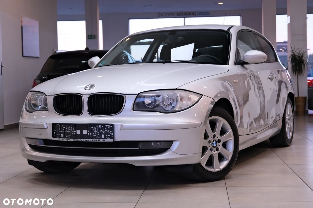 BMW Seria 1 118d DPF - 8