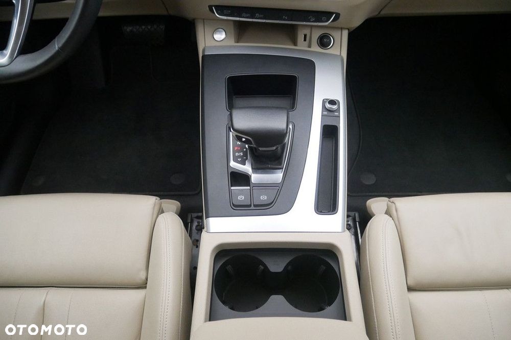 Audi Q5 - 11