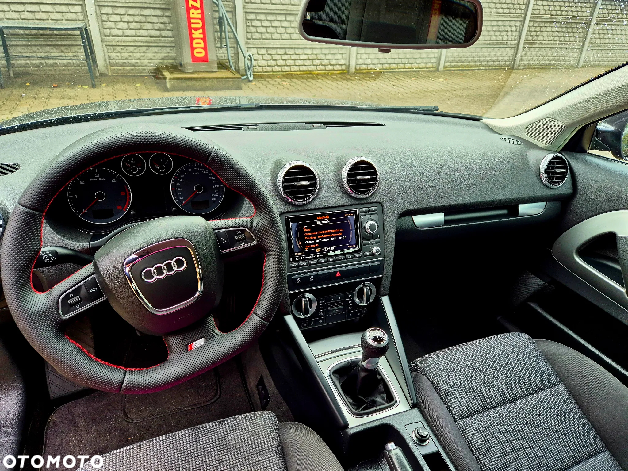 Audi A3 2.0 TDI Attraction - 8