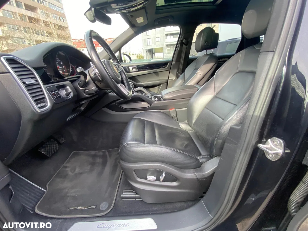 Porsche Cayenne Tiptronic S - 15