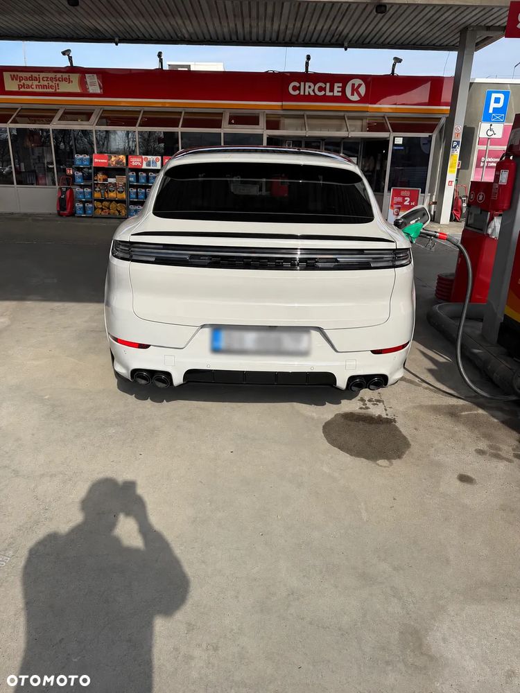 Porsche Cayenne E-Hybrid PHEV Black Edition - 2