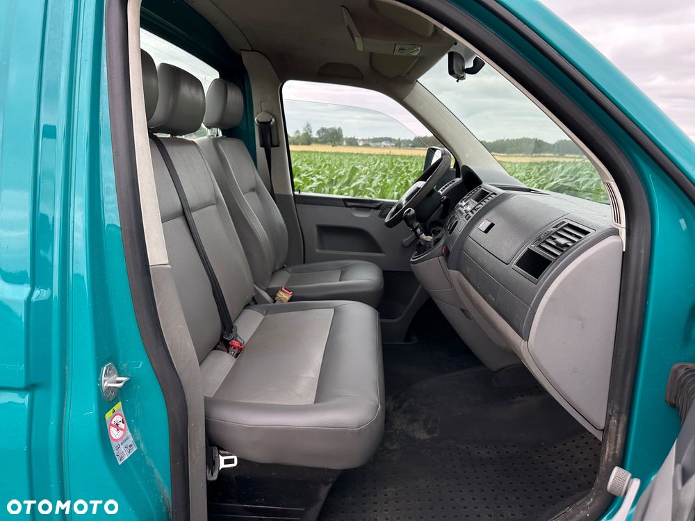 Volkswagen Transporter - 13